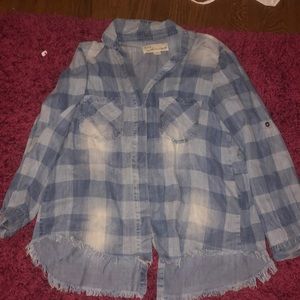 Cutest button down shirt!